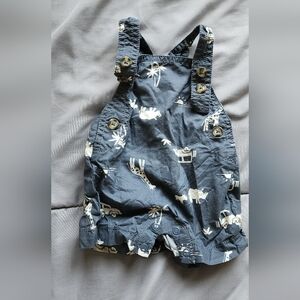 💙newborn Overalls with Animal Print